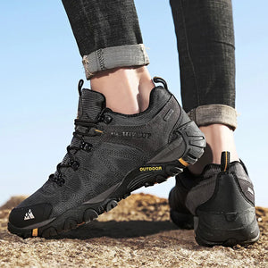 HIKEUP Men’s Non-Slip Breathable Hiking Shoes