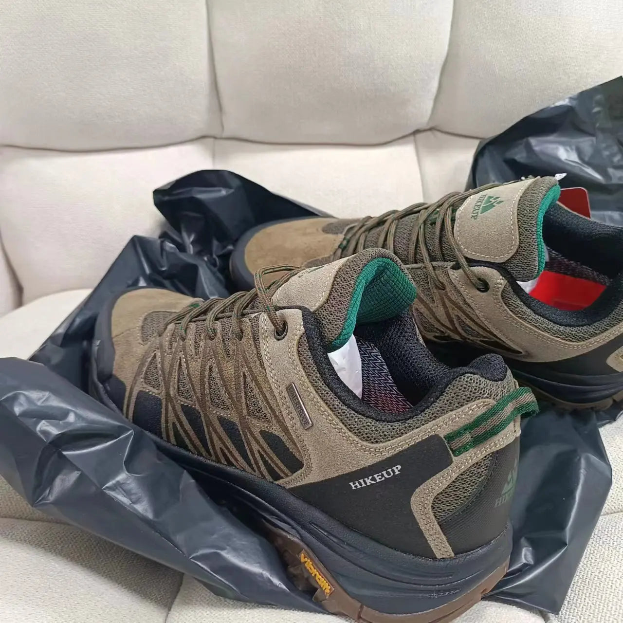 HIKEUP Men’s Breathable Hiking Shoes