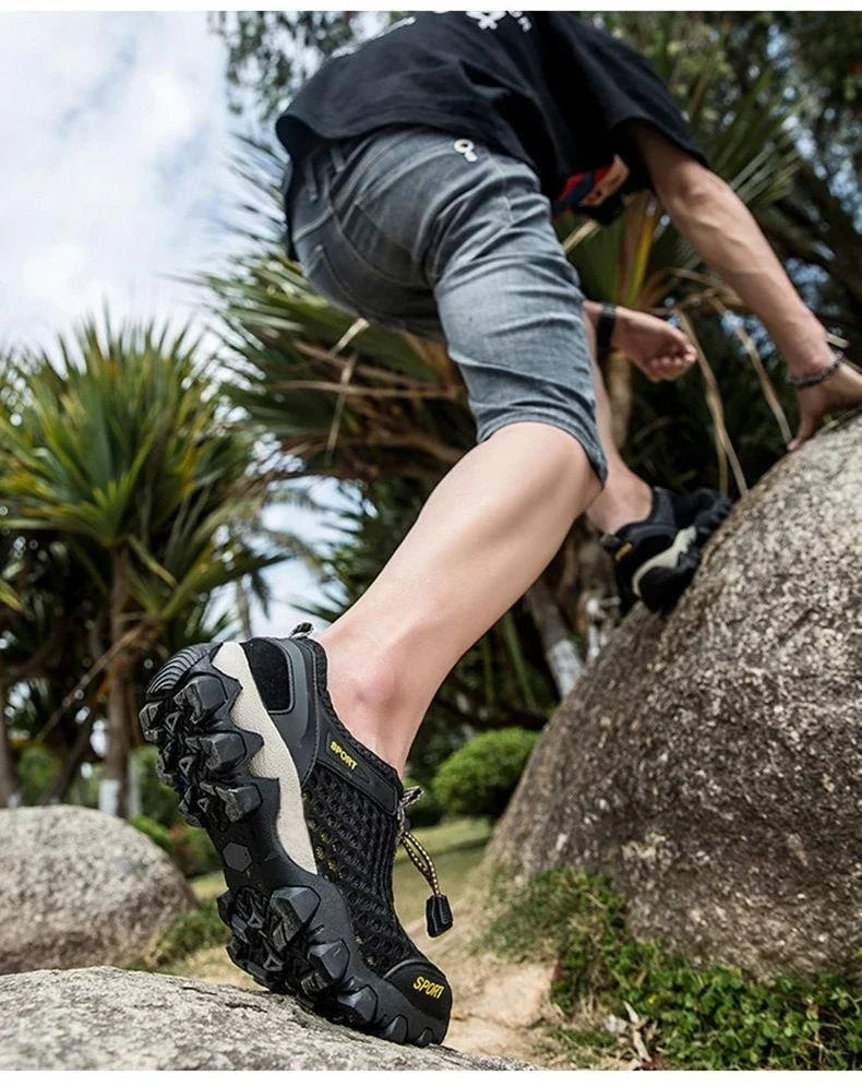 Men’s Breathable Mesh Outdoor Sneakers