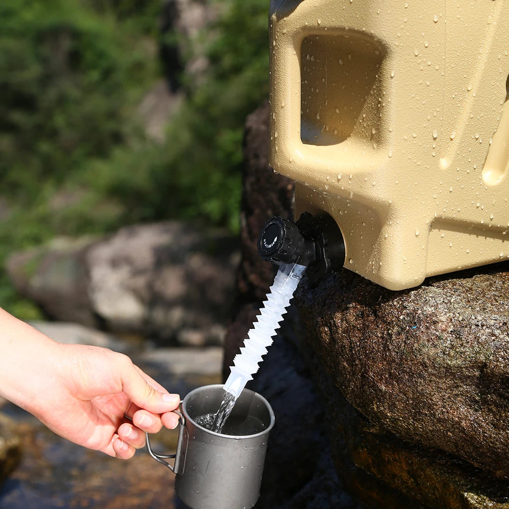 10/12L Outdoor Water Bucket