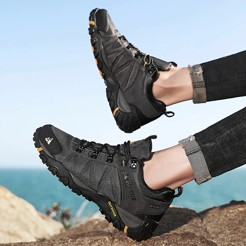 HIKEUP Men’s Non-Slip Breathable Hiking Shoes