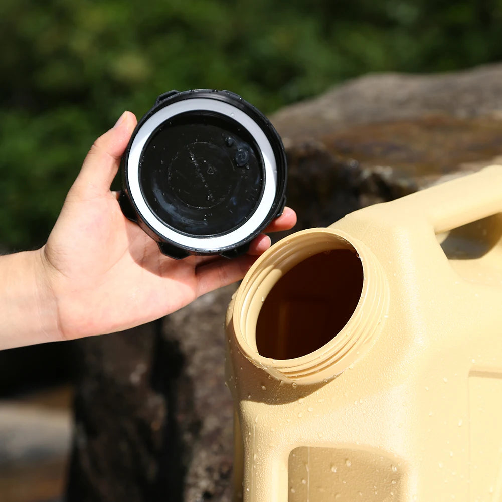 10/12L Outdoor Water Bucket