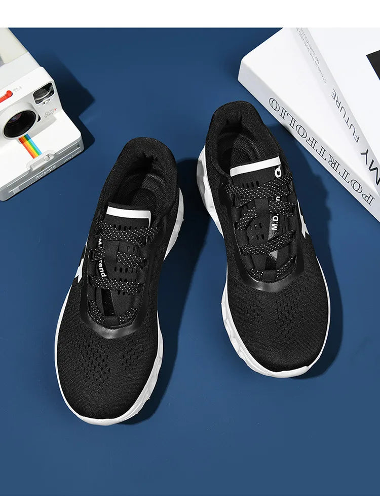 Men’s Lightweight Cushioned Running Sneakers